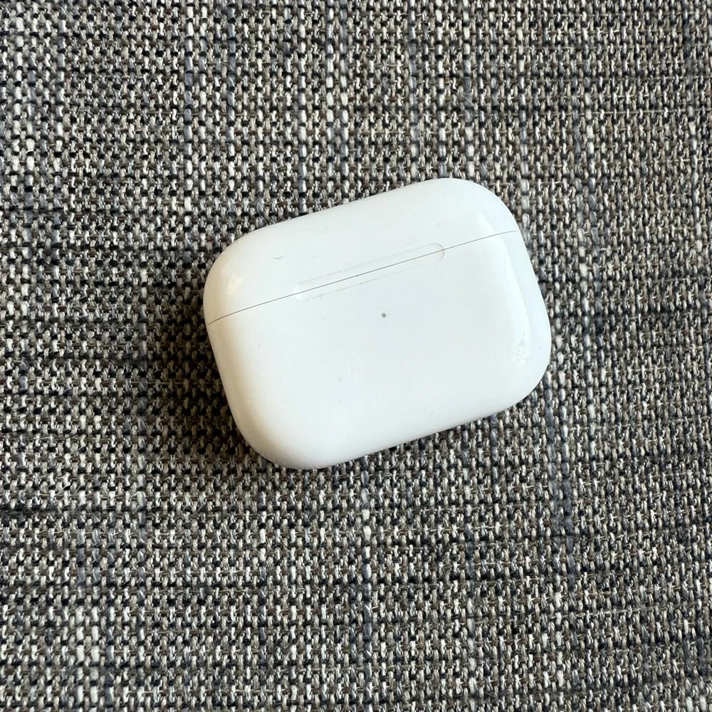 Apple AirPods Pro Wireless Earbuds